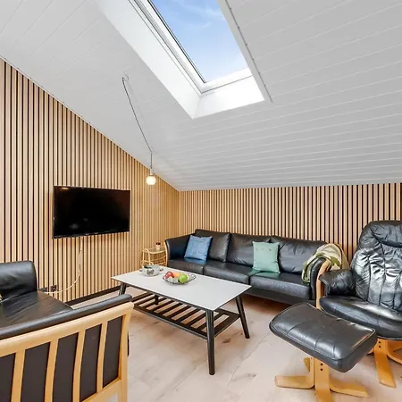 Arla - 200m From The Sea By Interhome