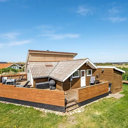 Arla - 200m From The Sea By Interhome Holiday home Harboor