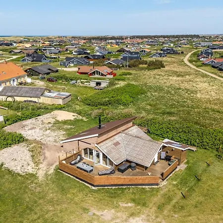 Arla - 200m From The Sea By Interhome Harboør