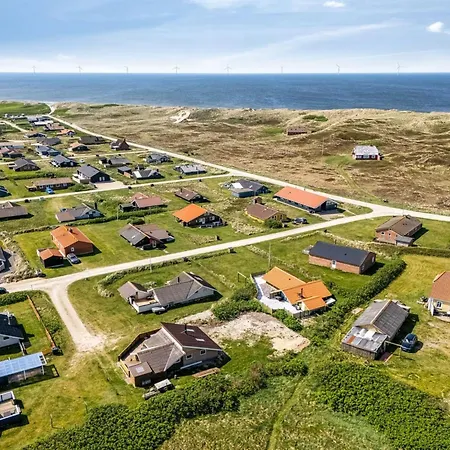 Arla - 200m From The Sea By Interhome *